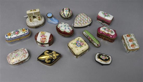 A Limoges Arc de Triomphe porcelain trinket box and fourteen other gilt metal-mounted hinged boxes,